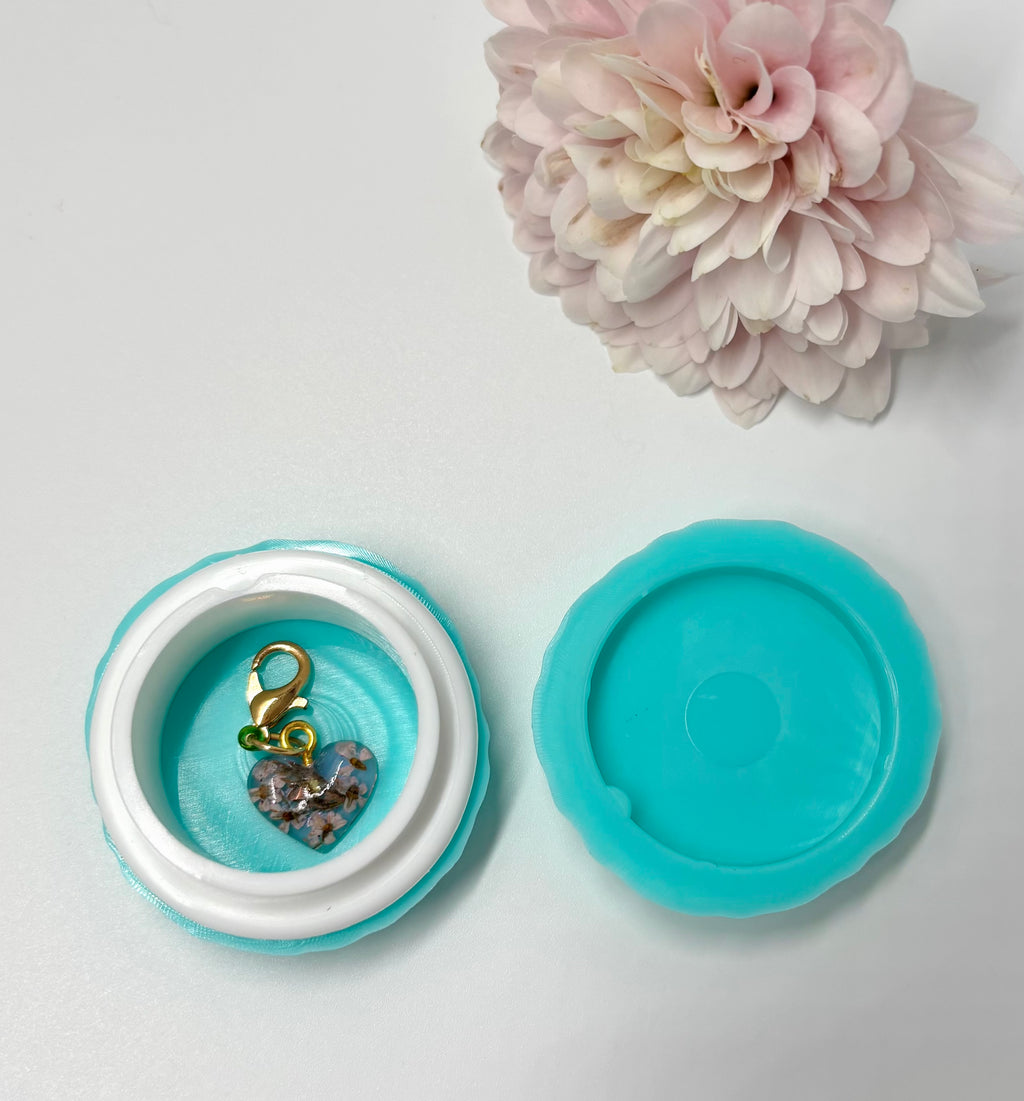 Discontinued Macaron Boxes