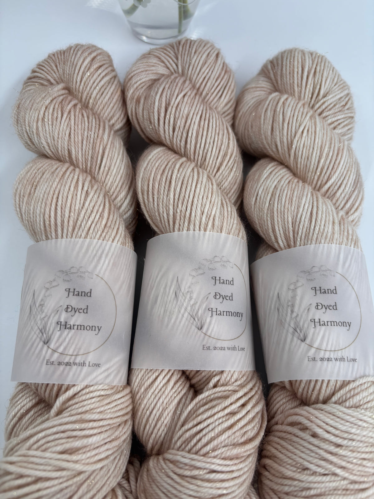 Gold sparkle DK
